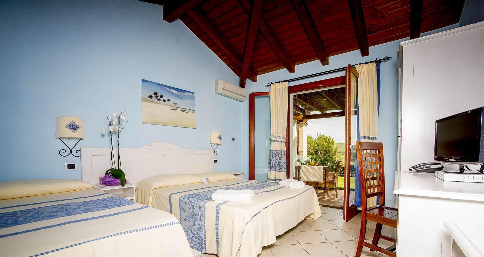 Hotel Tupei Калазета Екстериор снимка