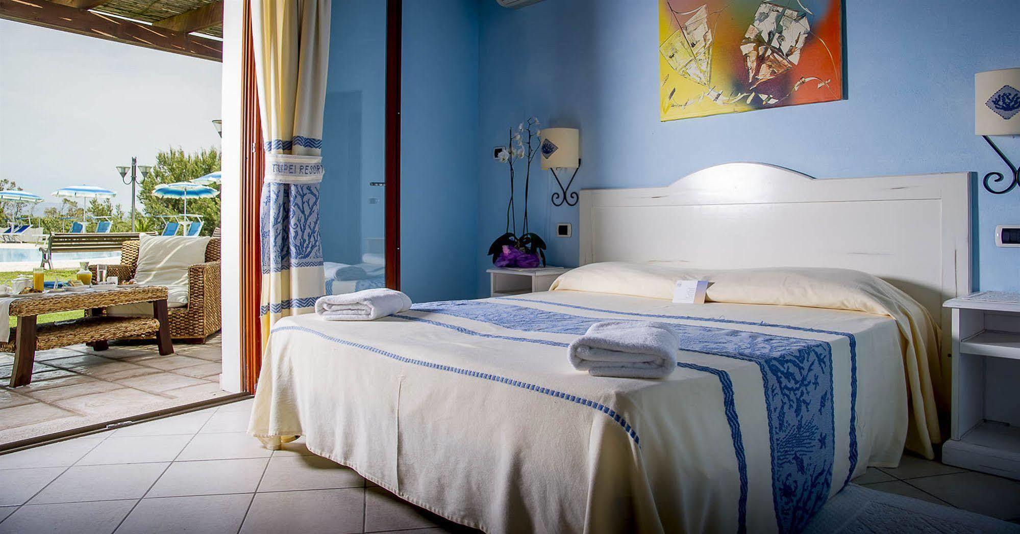 Hotel Tupei Калазета Екстериор снимка