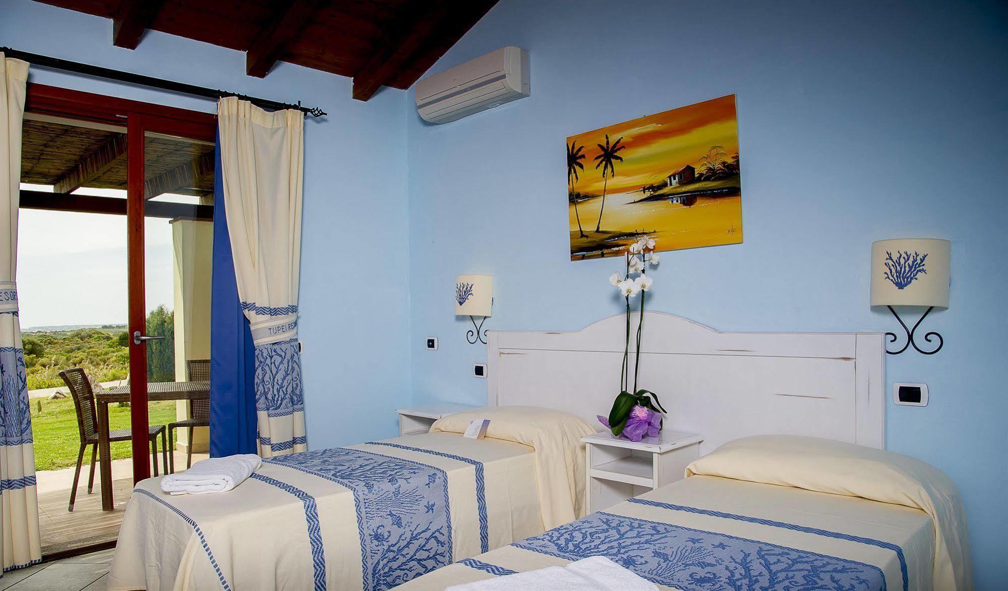 Hotel Tupei Калазета Екстериор снимка
