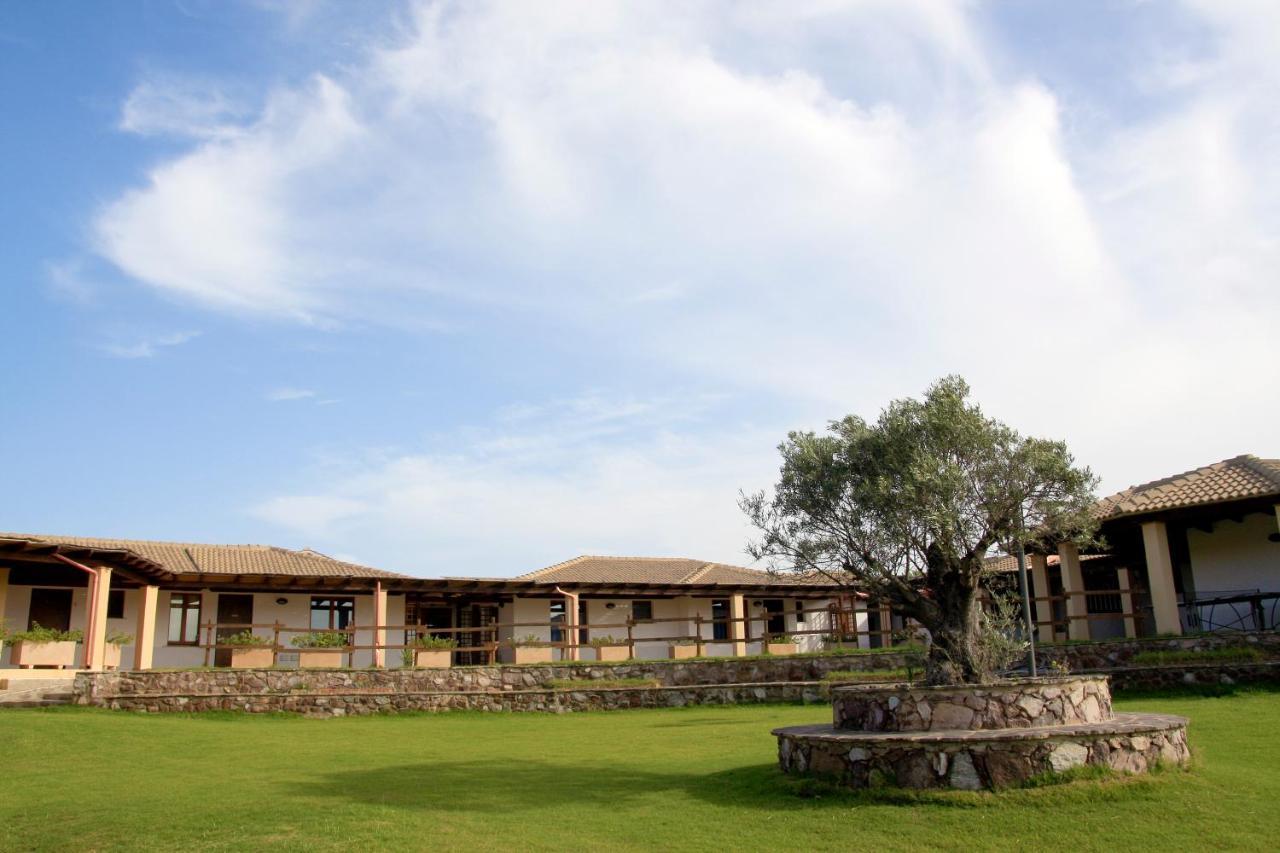 Hotel Tupei Калазета Екстериор снимка